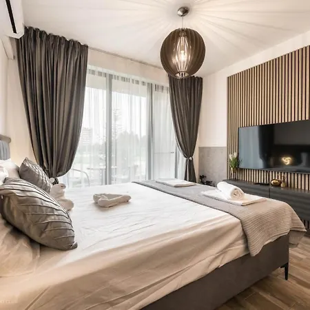 Апартаменты Azur *