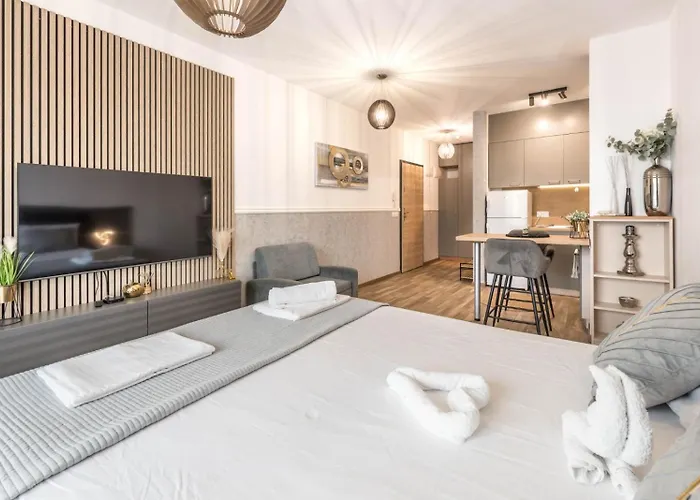 Azur Apartment Varna